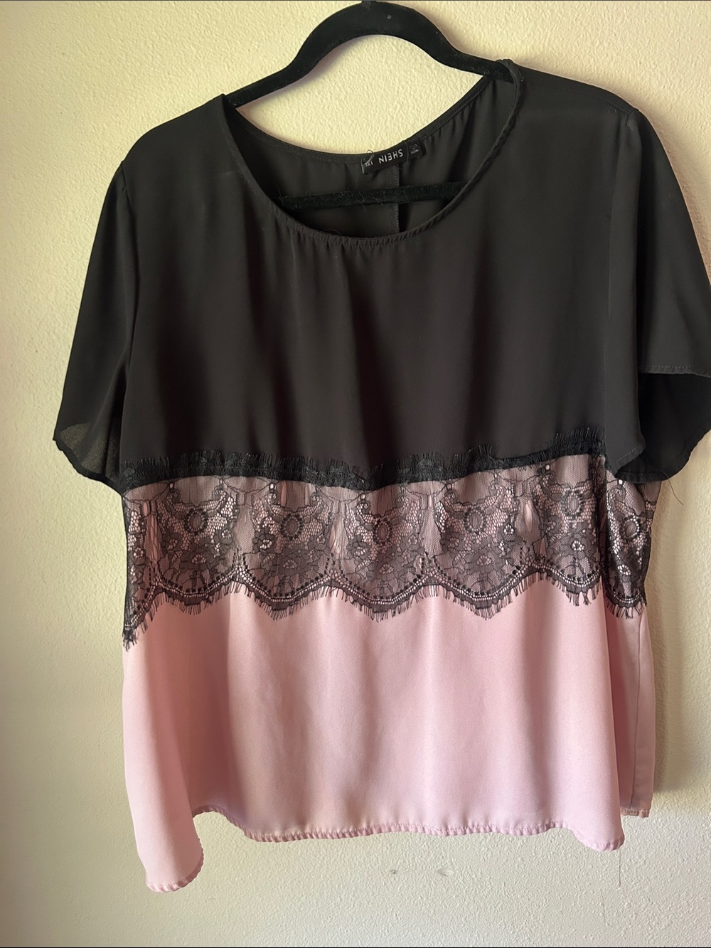 SHEIN Black & Blush Pink Lace-Trim Short Sleeve Blouse